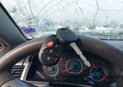 2007 Toyota Camry Solara Se z USA, uszkodzony, nr VIN 4T1CE30P87U755926